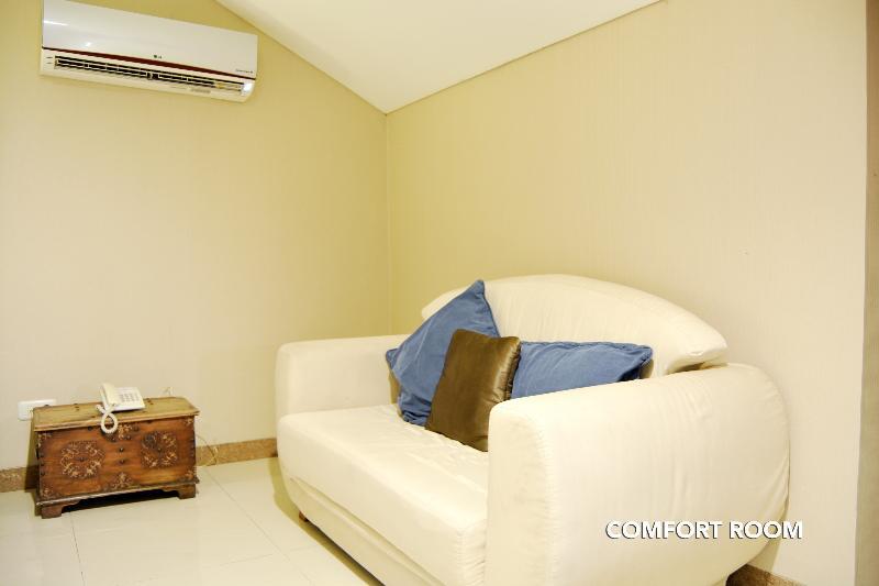 W Home Cikatomas Jakarta Exterior photo